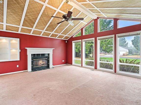 2nd image of 9809 NE 180th Cir