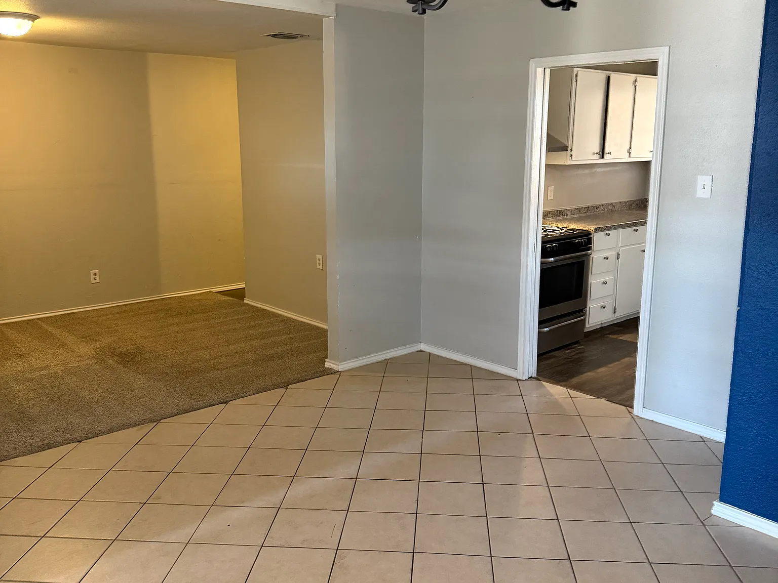 3 bed, 1452 sqft, $2,100 — Photo 3