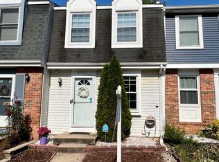 8313 Brookvale Ct, Springfield, VA 22153