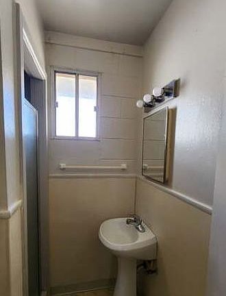 3rd image of 317 Washington St #5