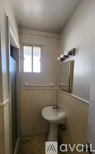 317 Washington St #5 — Photo 3
