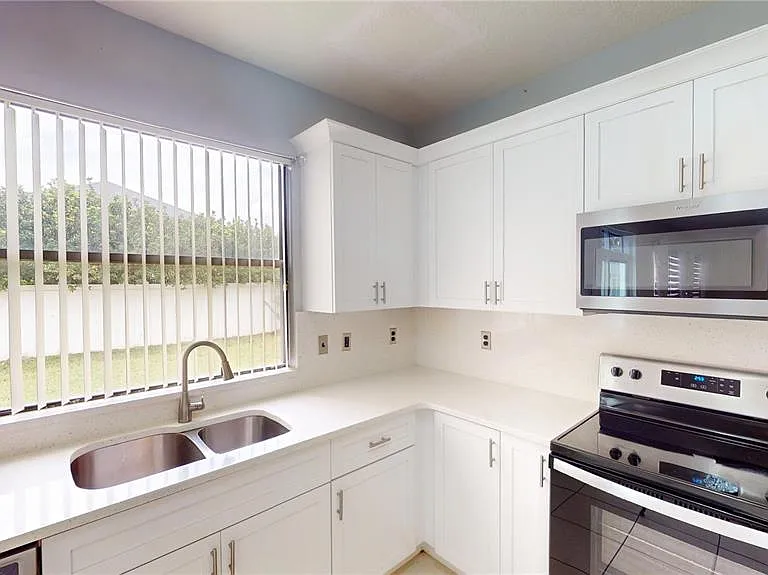 3044 Camino Real Dr S — Photo 11