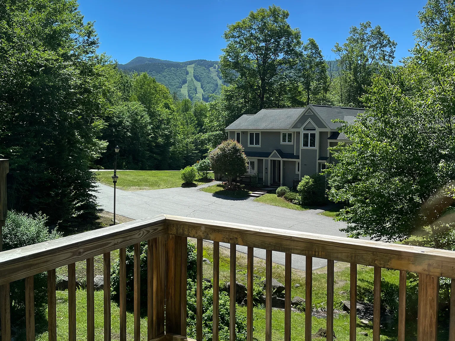 4 bed, 3.5 bath, 2170 sqft, $3,300 — Photo 1