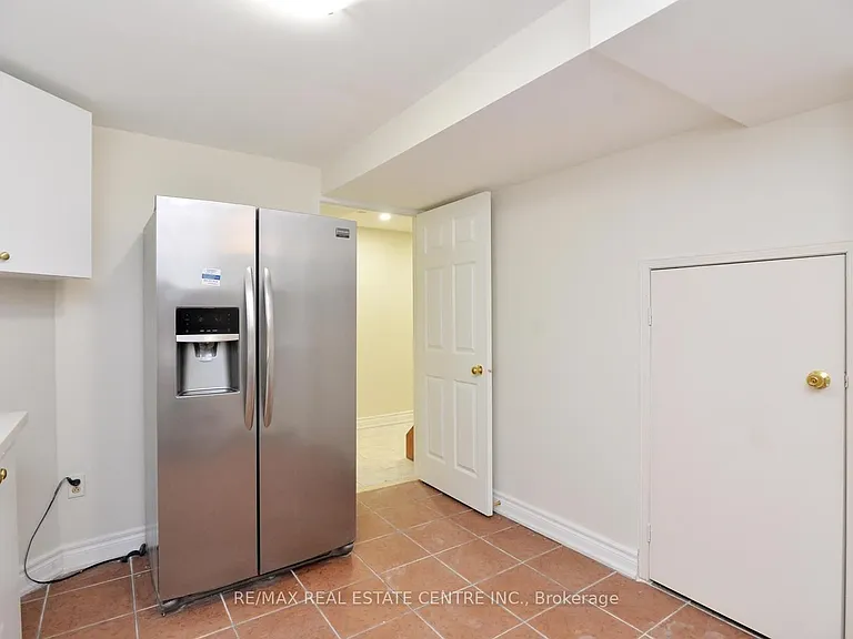 10 Sheldon Dr #BASEMENT — Photo 7