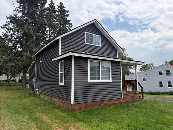 3rd image of 1740 3rd Avenue