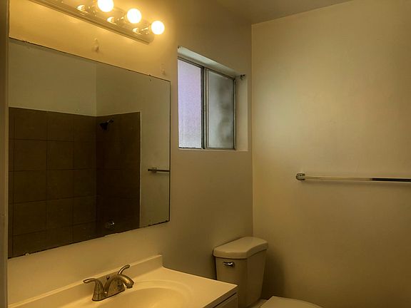 5th image of 3833 N Sierra Way APT 2