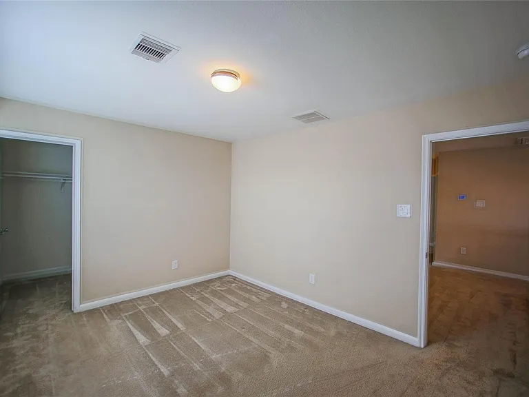 24030 Buffalo Cove Ln — Photo 20