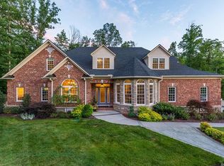 2755 Royal Crest Dr, Midlothian, VA 23113