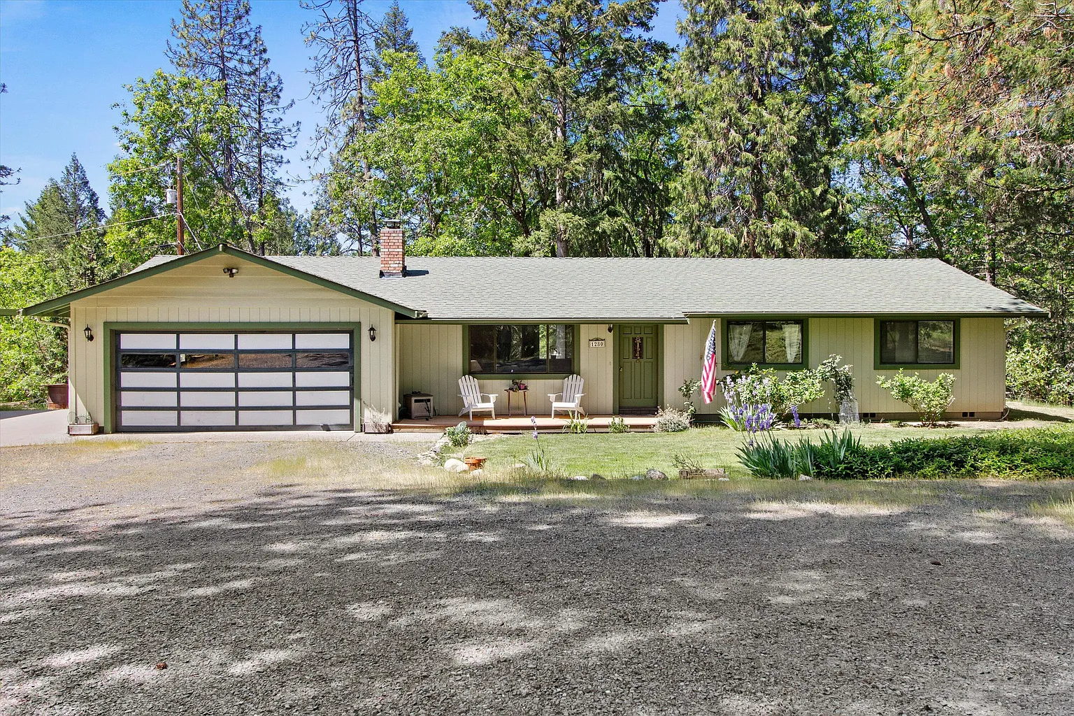 1280 Jaynes Dr photo 1