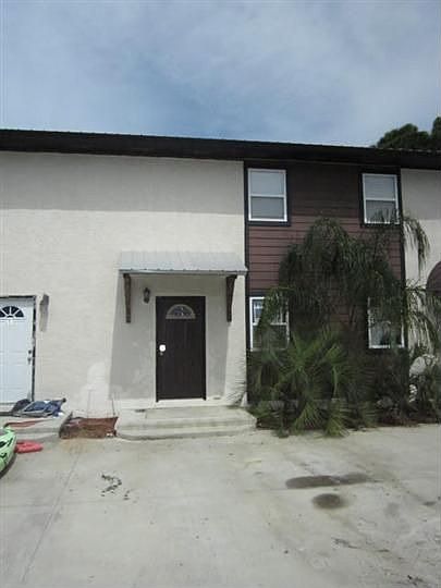 1st image of 6300 Pinetree Ave APT C