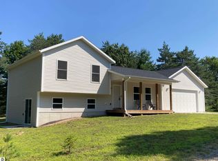 837 N Reynolds Rd, Interlochen, MI 49643