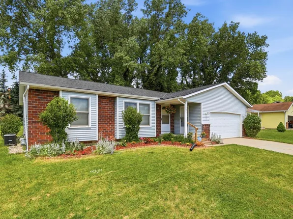 1821 32nd St SE, Grand Rapids, MI 49508