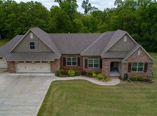 1429 Rena Rd, Van Buren, AR 72956