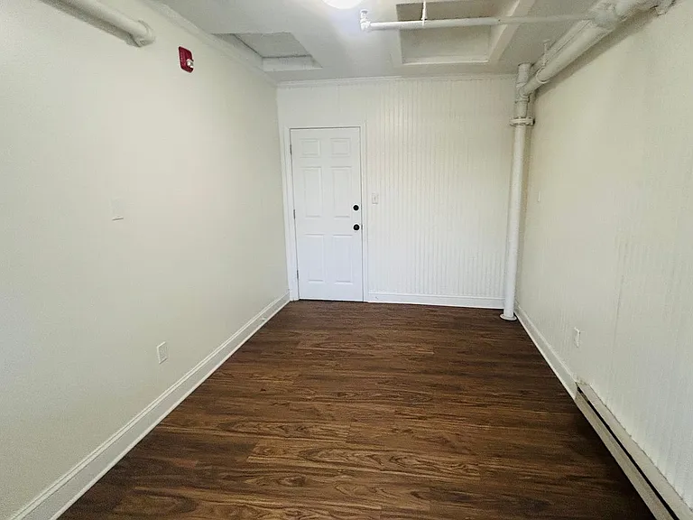 58 Main St — Photo 4