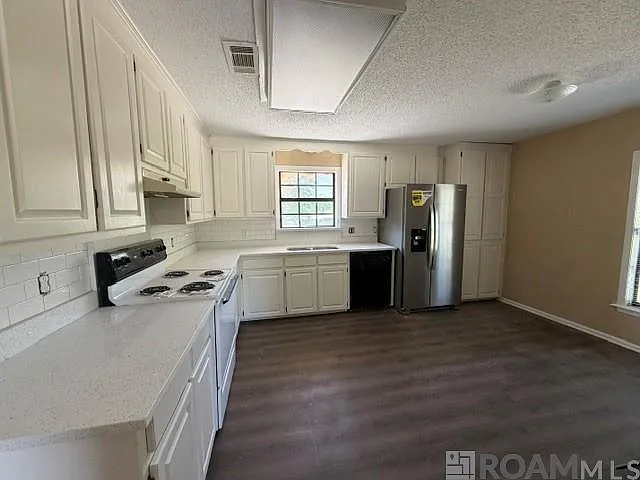 2 bed, 904 sqft, $1,100 — Photo 2