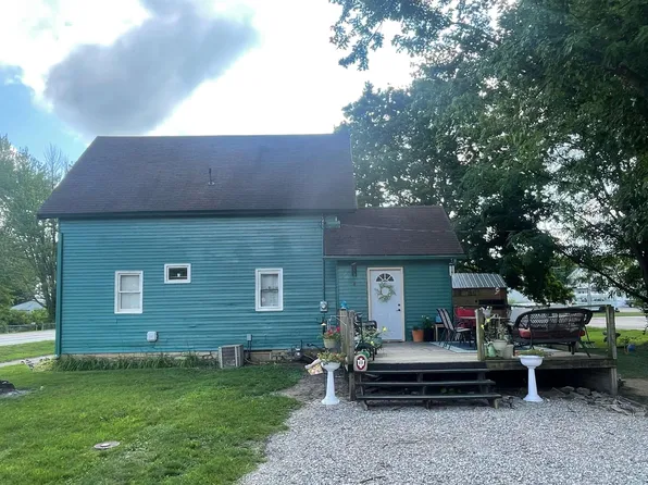 157 W Broadway St, Bunker Hill, IN 46914