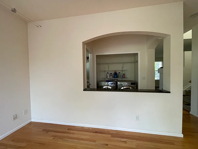 6985 E 2nd Ave — Photo 10