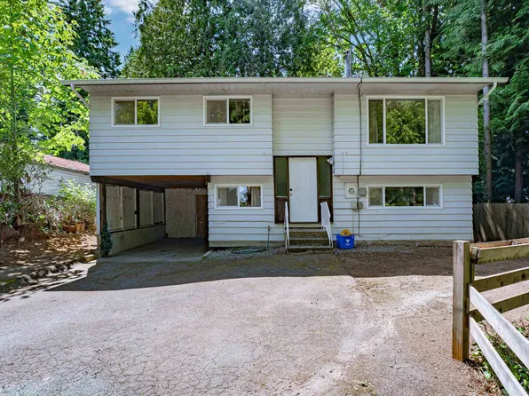20022 Grade Cres, Langley, BC V3A 4J4