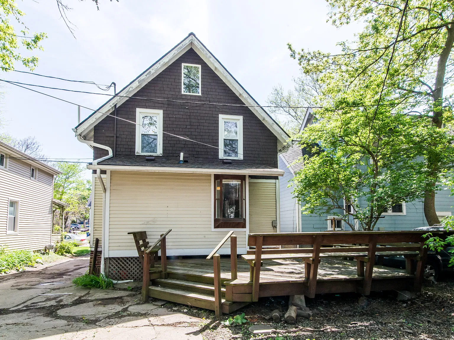 812 Sybil - 1 — Photo 3