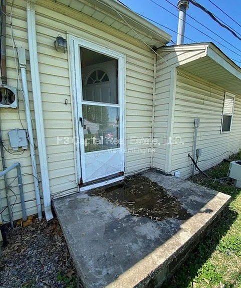 2011 Harris St #C — Photo 14