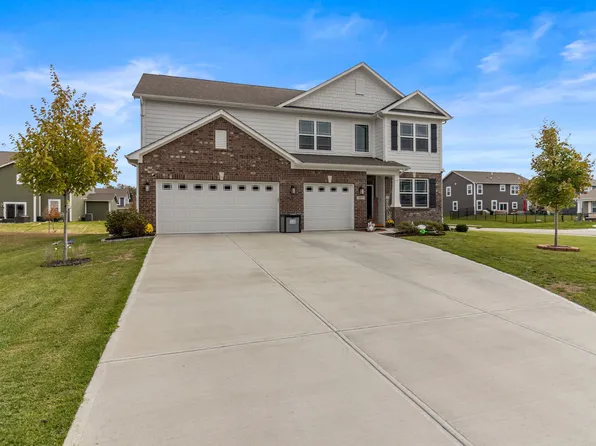 5839 Altar Bell Cir, Greenwood, IN 46143