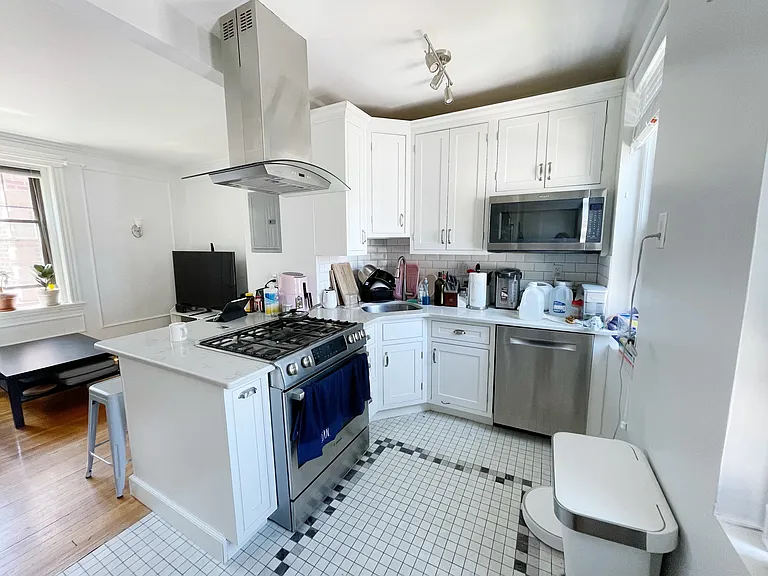 31 Winslow Rd #5 — Photo 5