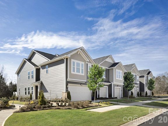 2nd image of 9310 Pagoda Oak Dr