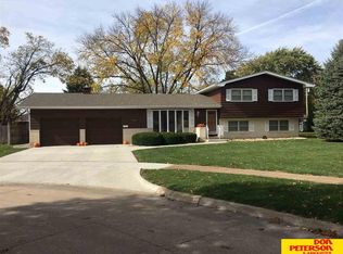 1747 Briarcliff Rd, Fremont, NE 68025