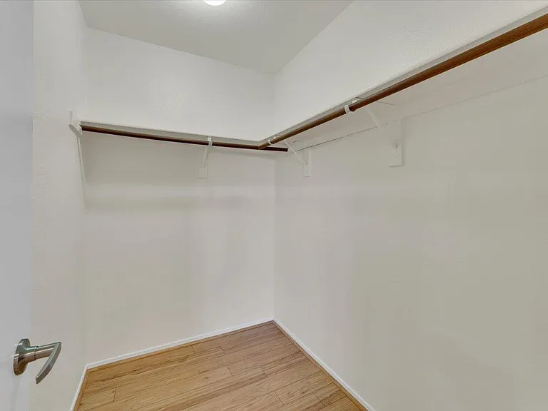 1072 Sky Rock Ct — Photo 11