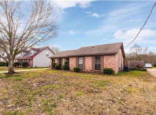 921 Rialto Dr, Montgomery, AL 36117