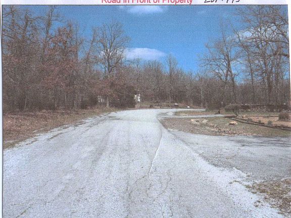 4th image of Sleepy Hollow Dr