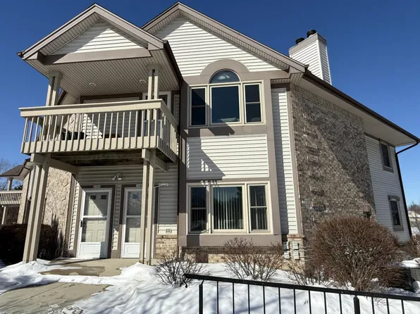 3540 West Rawson AVENUE, Franklin, WI 53132