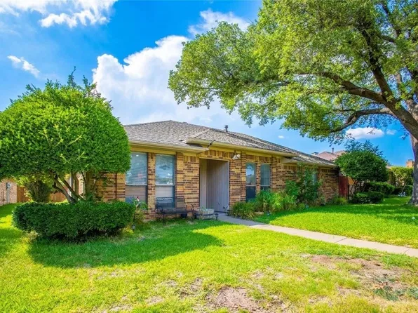 338 Marriott Ln, Garland, TX 75040
