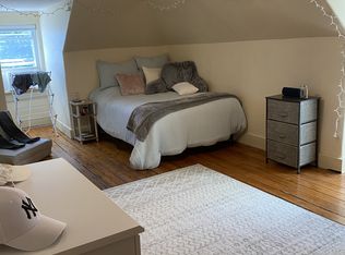 62 School St #2, Burlington, VT 05401