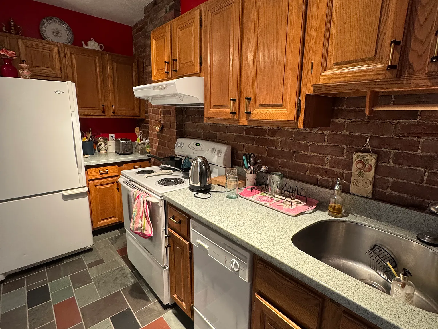 2 bed, 963 sqft, $6,100 — Photo 4