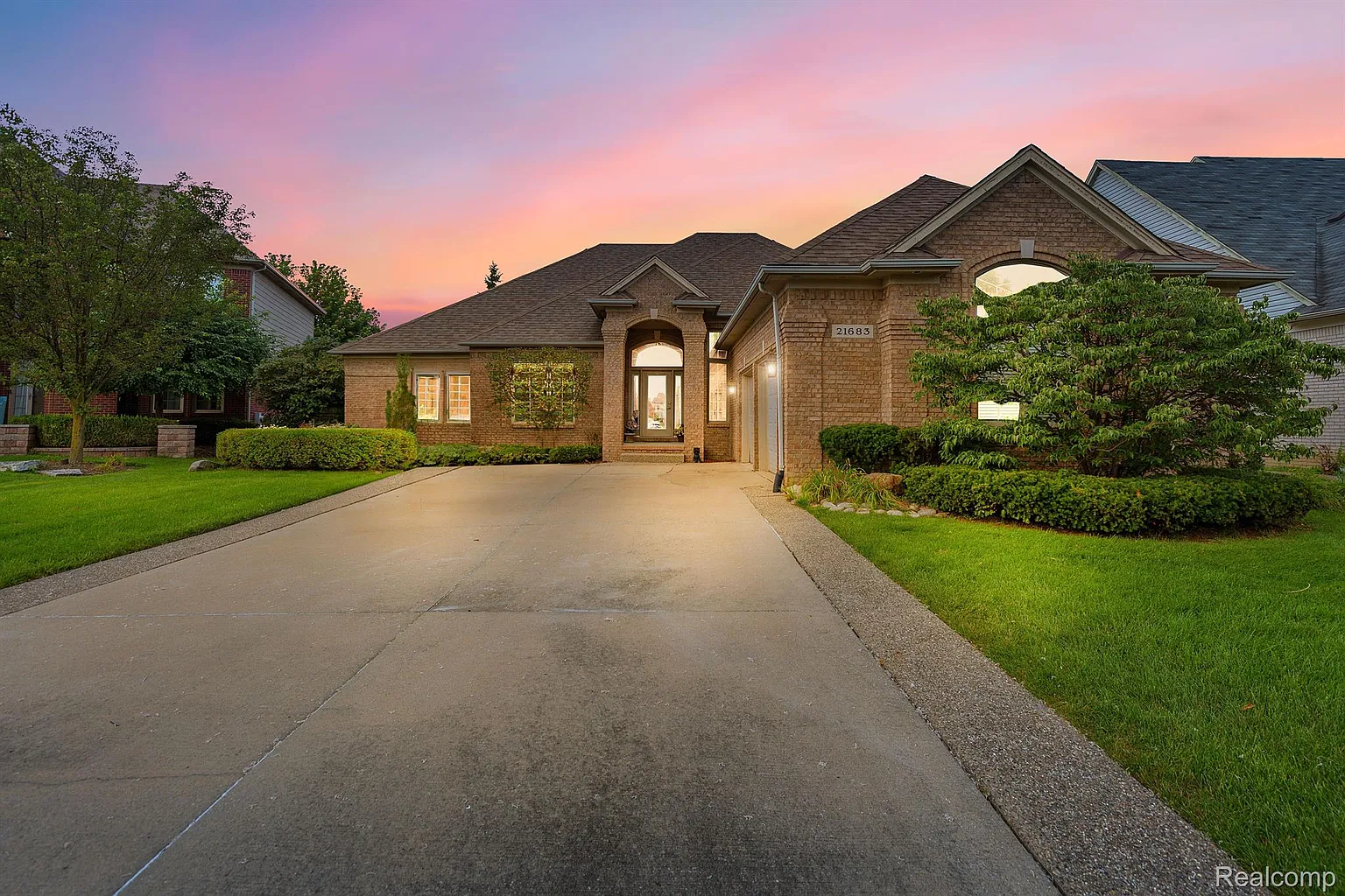 21683 Trevor Ct photo 1