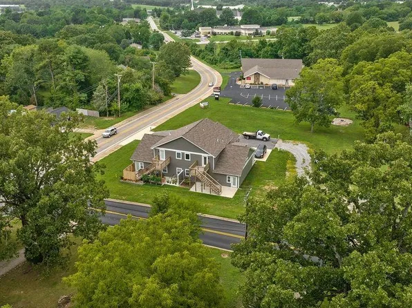 303-2 W 6th St, Mountain Home, AR 72653