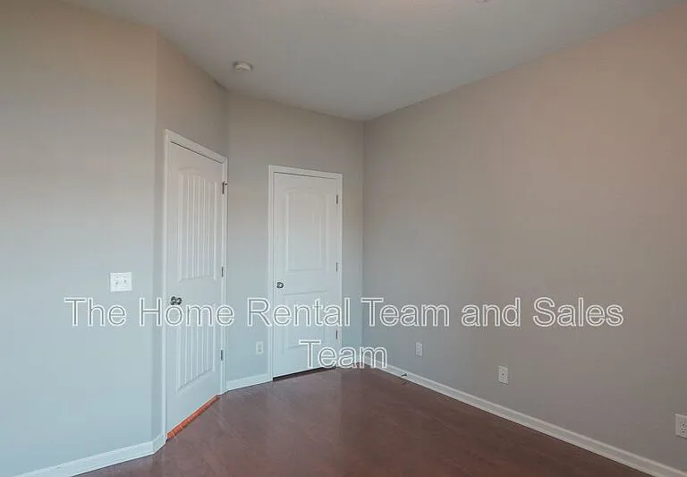 25 Litchfield Dr — Photo 23