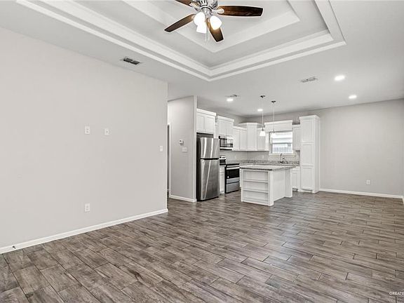 3rd image of 908 N Kentucky St #3