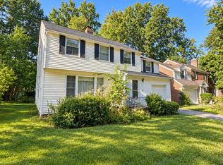 3690 Fenley Rd, Cleveland Heights, OH 44121