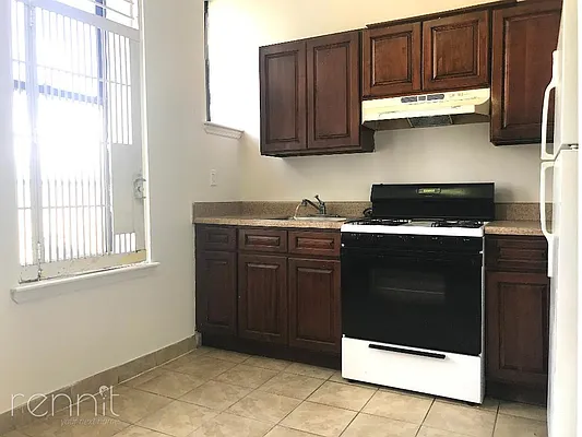 Rented by Rennit Inc. | media 56