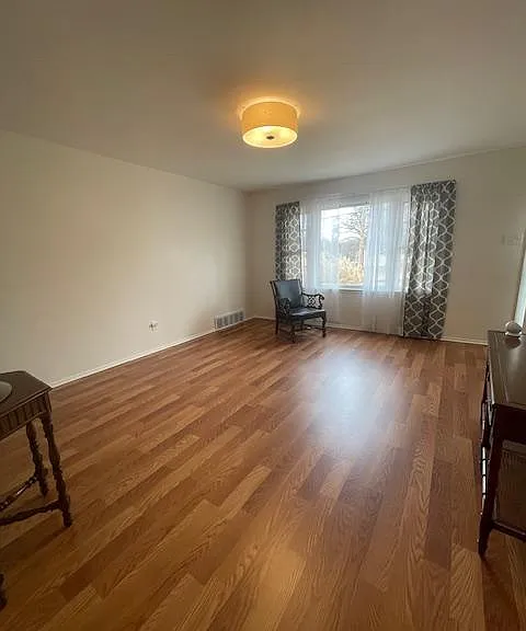 403 Crest Ave — Photo 7
