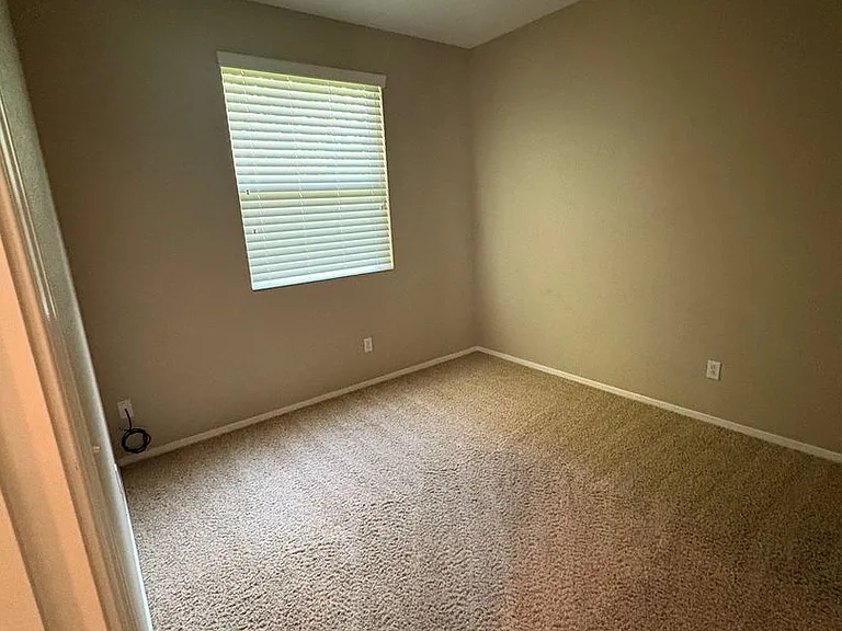 1415 Redding Rd — Photo 4