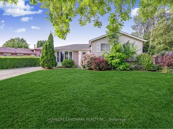 25 Secroft Cres, Toronto, ON M3N 1R5