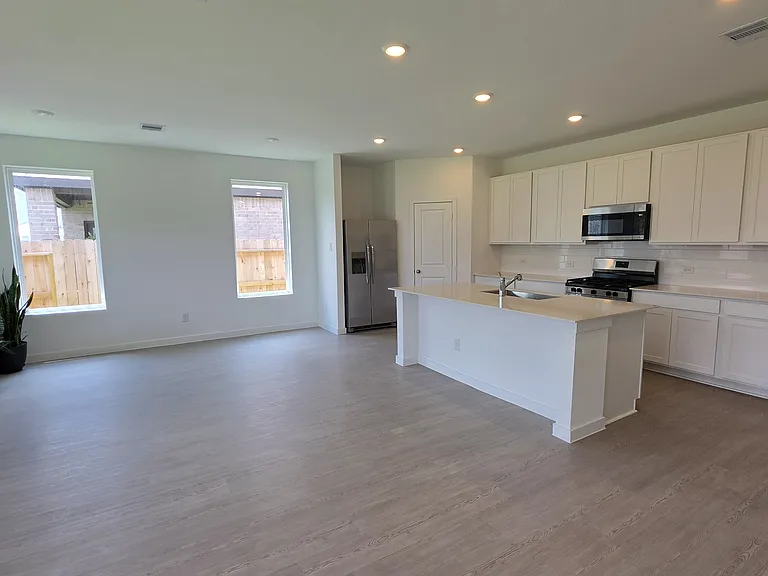3005 Paradise Capri Dr — Photo 5