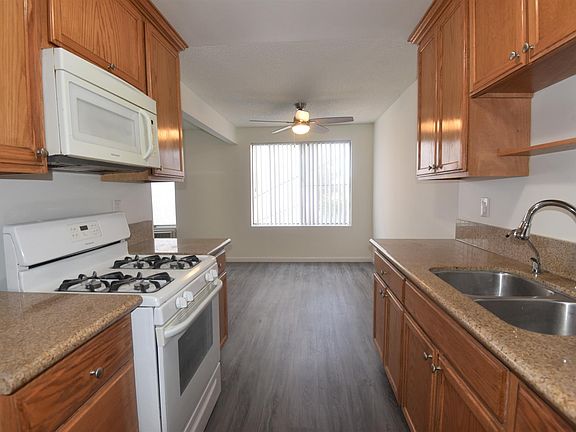 5th image of 421 N Kenwood St APT 8
