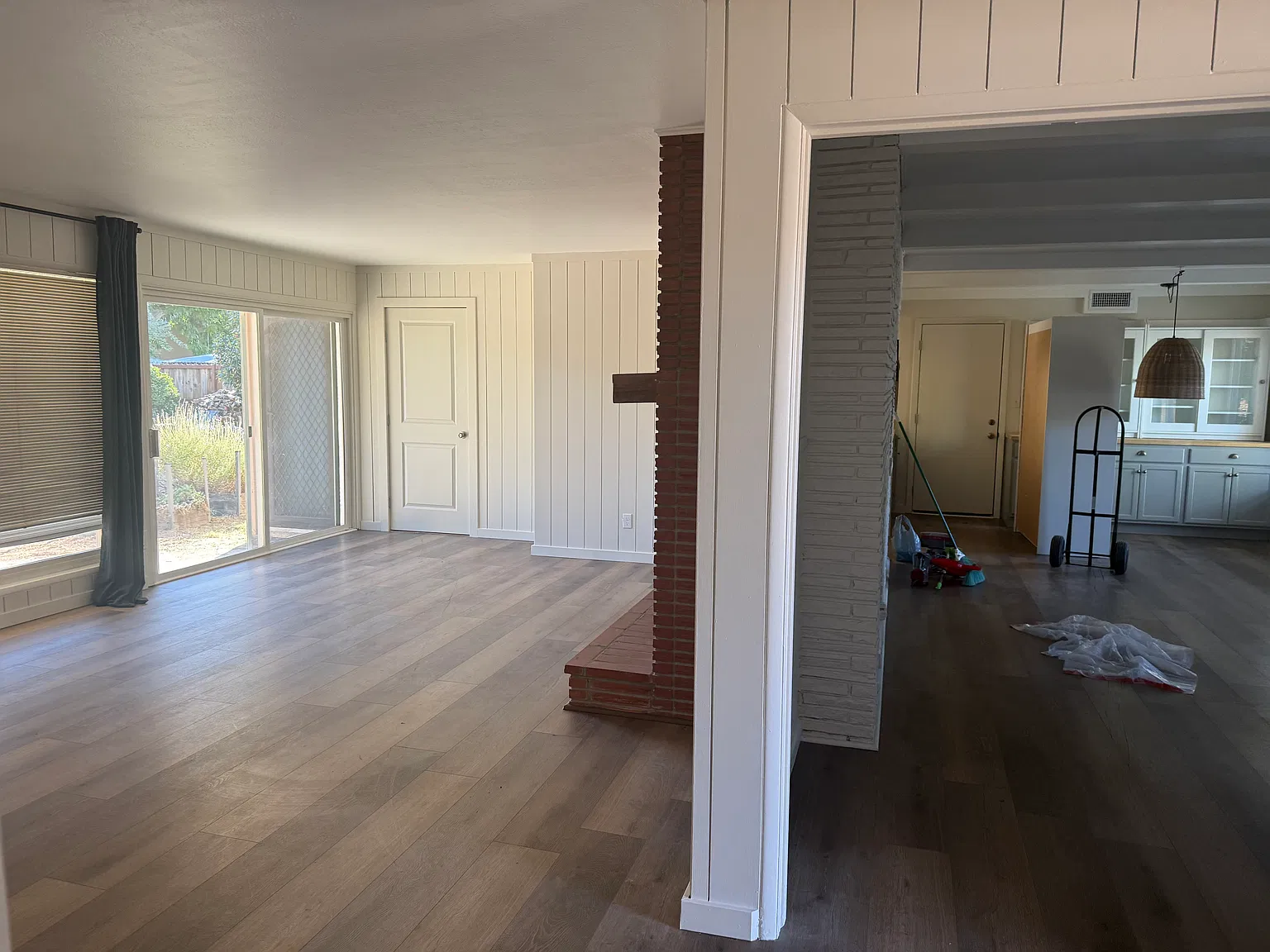 3 bed, 1591 sqft, $2,300 — Photo 4