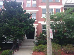 88 Pleasant St APT 1, Brookline, MA 02446