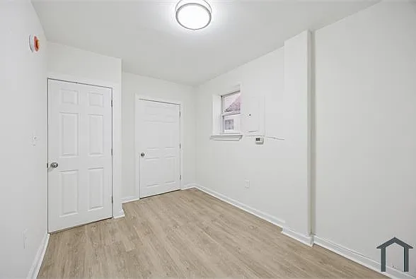 515 W Girard Ave #1R — Photo 10