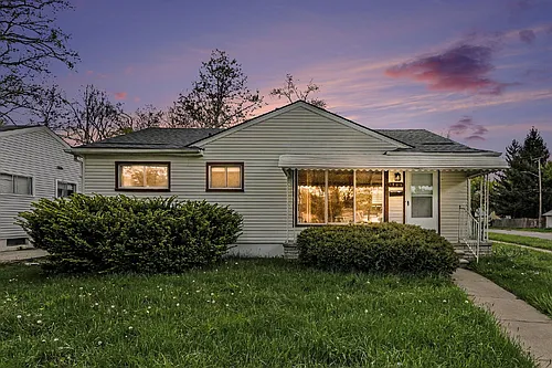 1189 Woodland Dr Photo 1
